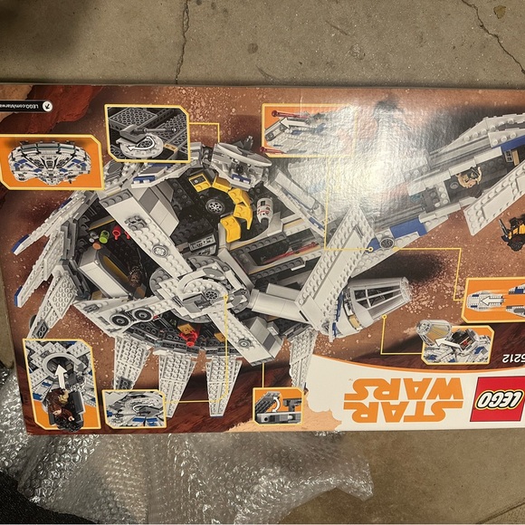 SOLD!!Brand new LEGO A Star Wars Story Kessel Run Millennium Falcon 75212 - Picture 7 of 9